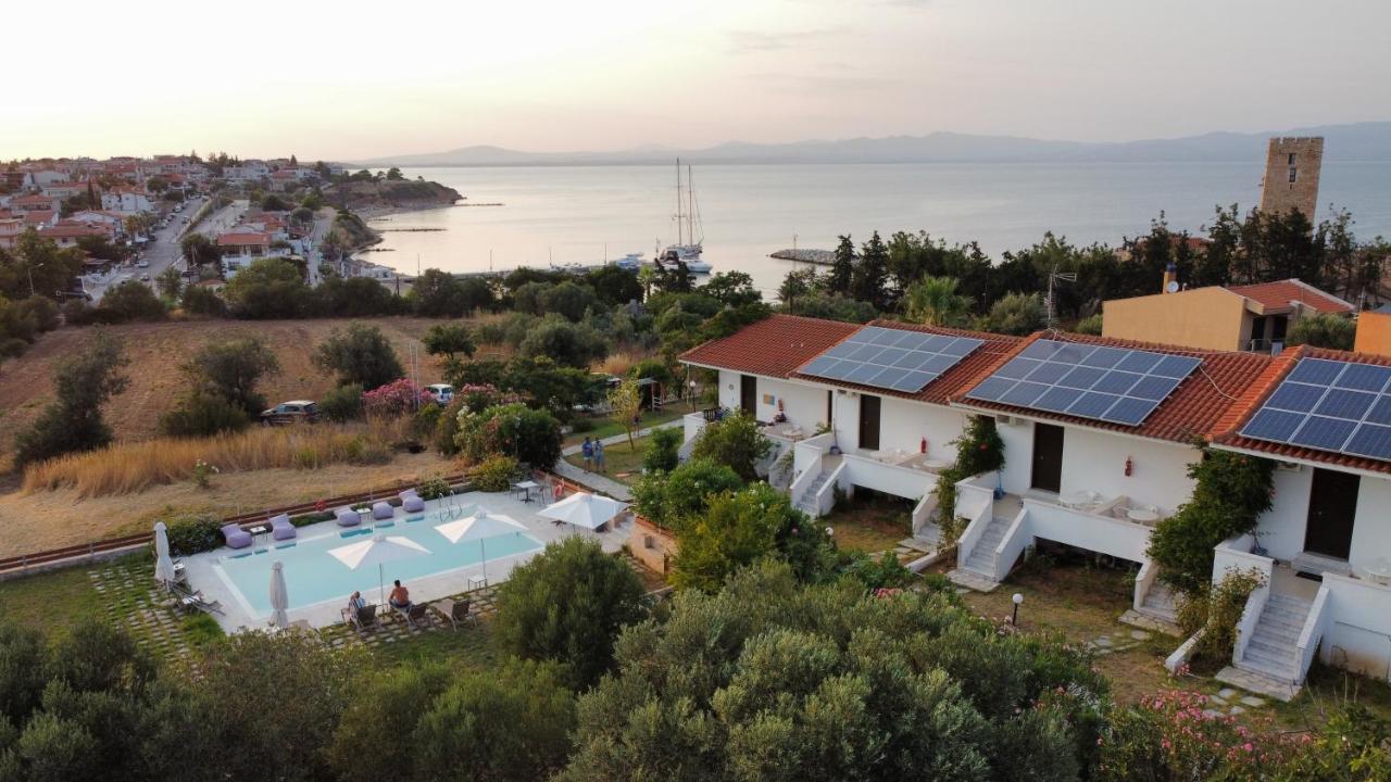 Villa Madeleine Tower View Néa Fókaia Kültér fotó